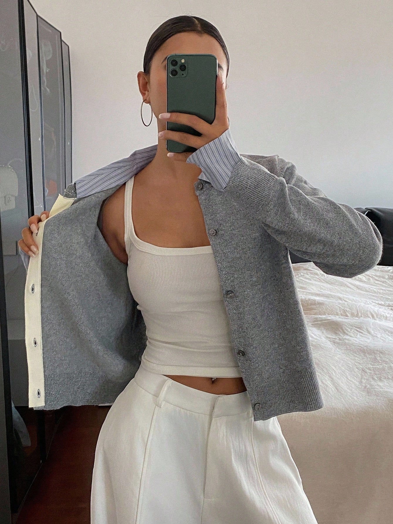 Women's Chic Collared Cropped Knit Cardigan